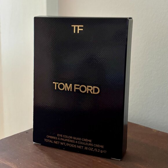 NEW Tom Ford Eye Color Quad Crème Eyeshadow in 45 Iconic Smoke - Picture 2 of 7